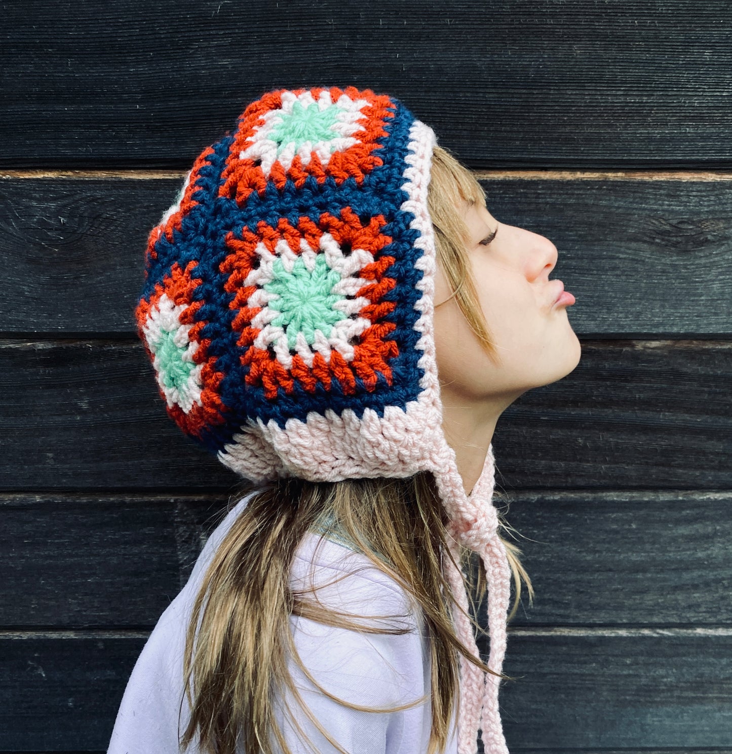 Poppy hand knitted Bonnet- Pastels- Kid 4/ 10T